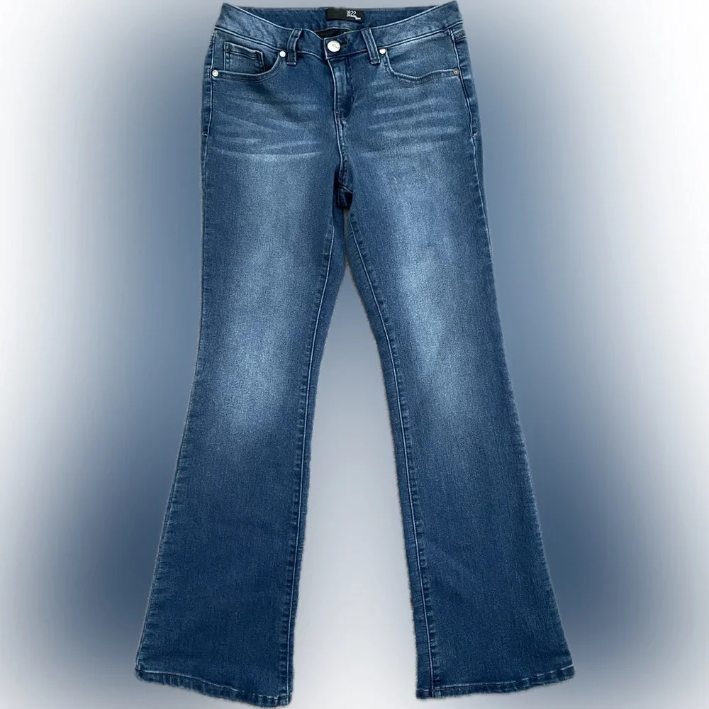 1822 Denim Bootcut/Flare Jeans - Size 8 - Excellent Condition - Picture 1 of 10